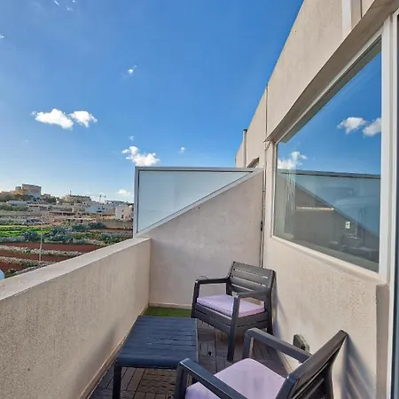 Mc2 - Penthouse With Terrace In Centrally Located! * Msida