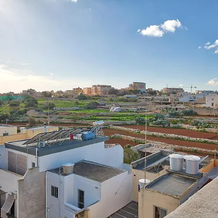 Mc2 - Penthouse With Terrace In Centrally Located!
